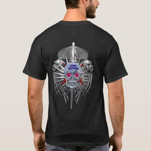 82nd Airborne Silver Skull Metallic Wings T_Shirt