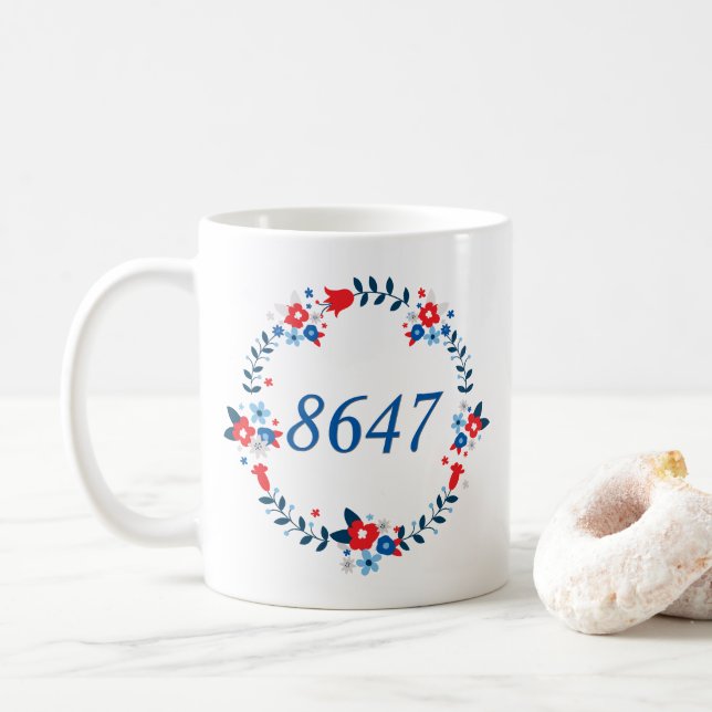 8647 COFFEE MUG (With Donut)