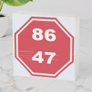 8647 WOODEN BOX SIGN