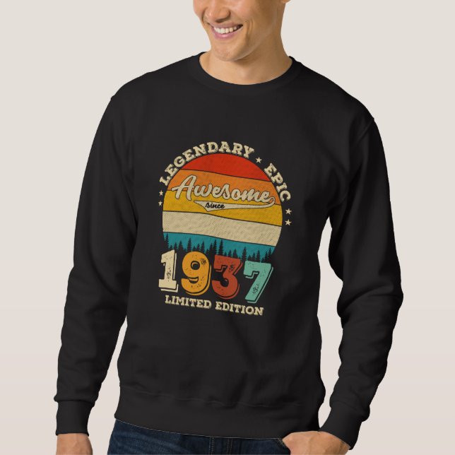 88 Year Old Bday 1937 Awesome 88th Birthday Gift Sweatshirt (Front)