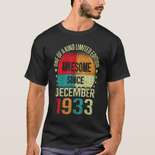 89 Year Awesome Since December 1933 Vintage 89th B T-Shirt
