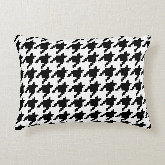 8 Bit Pixel Houndstooth Check Pattern Decorative Pillow (Front)