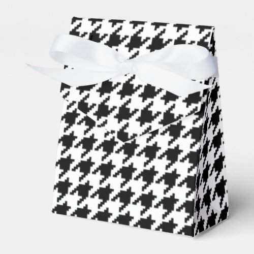 8 Bit Pixel Houndstooth Check Pattern Favor Boxes