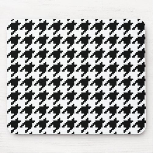8 Bit Pixel Houndstooth Check Pattern Mouse Pad