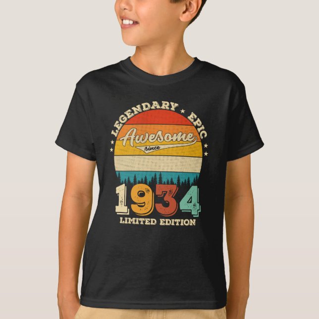 91 Year Old Bday 1934 Awesome 91st Birthday Gift T-Shirt (Front)