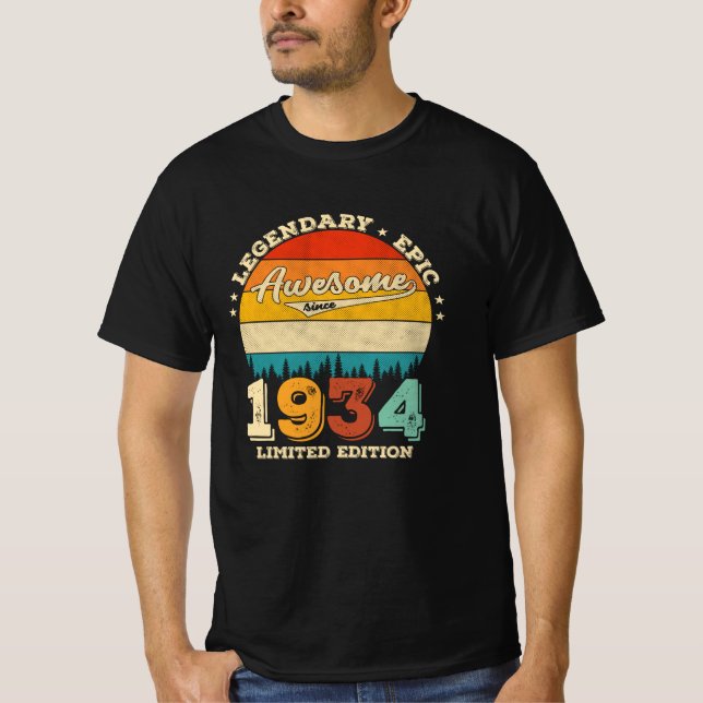 91 Year Old Bday 1934 Awesome 91st Birthday Gift T-Shirt (Front)