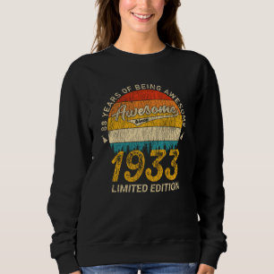 92 Year Old Bday 1933 Awesome 92nd Birthday Gift Sweatshirt