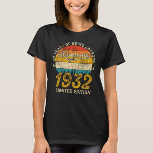 93 Year Old Bday 1932 Awesome 93rd Birthday Gift T-Shirt