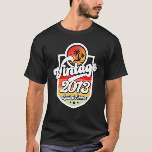 9 Years Old Vintage 2013   9th Birthday T_Shirt