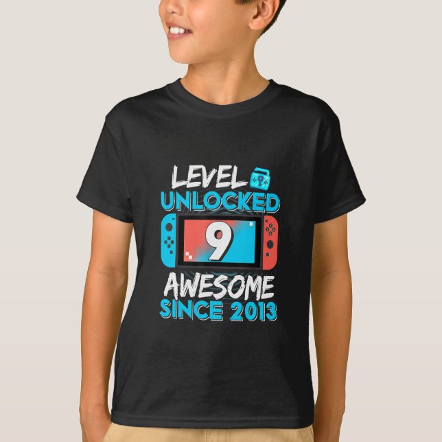 9th Birthday Level 9 Unlocked Video Gamer T-Shirt (Front)