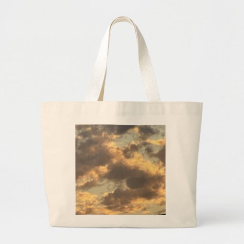 A Bag for Collectors and Cloud Lovers