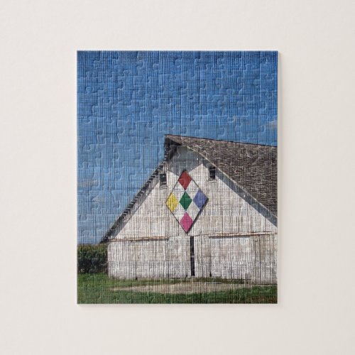 A Barn With A Quilt Jigsaw Puzzle