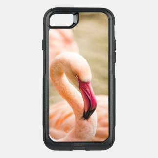 A Beautiful Pink Flamingo  OtterBox Commuter iPhone SE/8/7 Case
