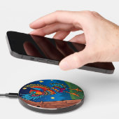 a bird doing dance on a tree wireless charger (Hand)