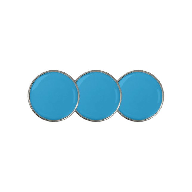 a blue background with a golf ball marker (3 Up)
