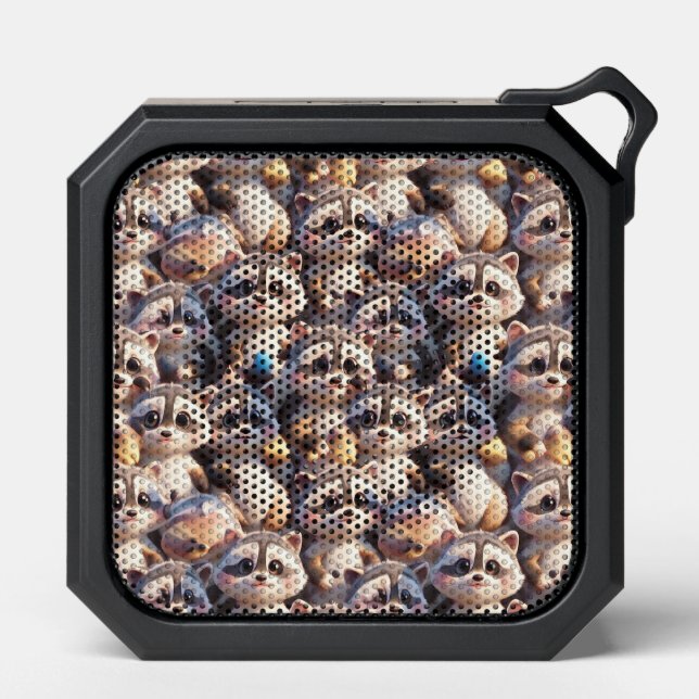 A bunch of raccoons bluetooth speaker (Front)