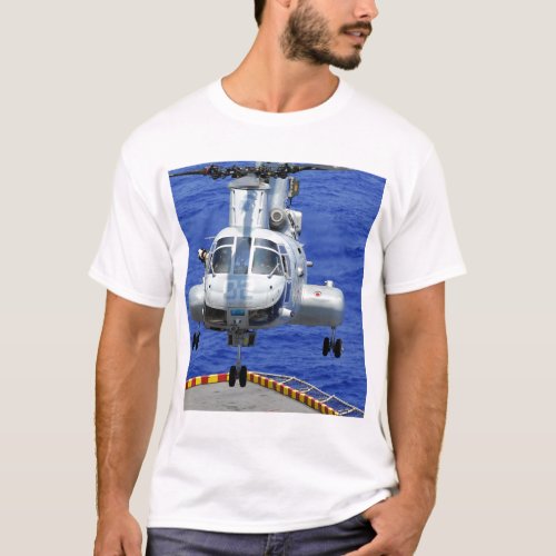 A CH_46E Sea Knight helicopter T_Shirt