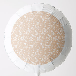 A close-up view of a textured wall featuring patte balloon