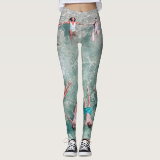 "A Funny Moment in the sea" Leggings