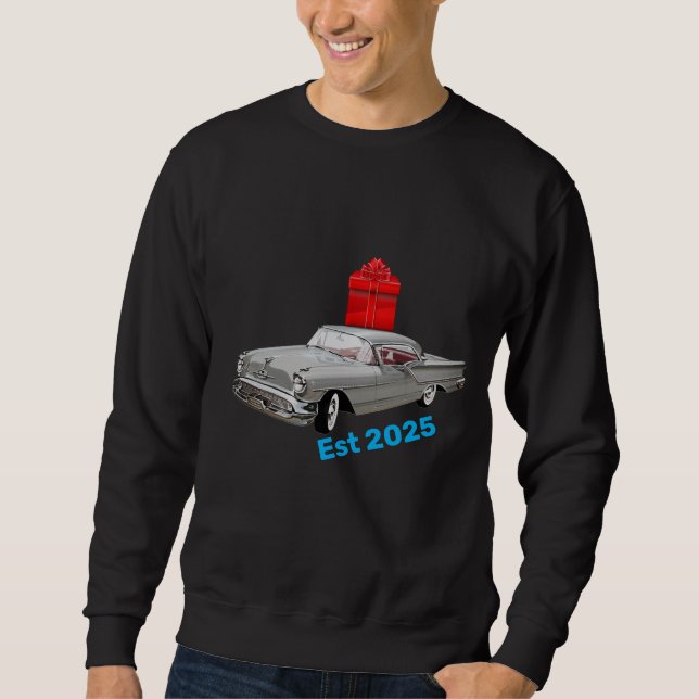 A gift with an antique car sweatshirt (Front)