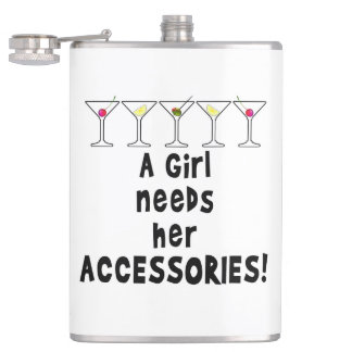 A GIRL NEEDS HER ACCESSORIES COCKTAIL HUMOR HIP FLASK
