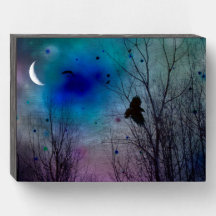 A Glowing Crescent Moon