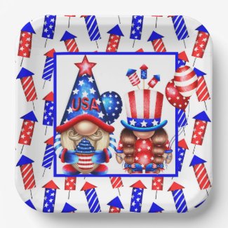 A Gnome Fourth Of July Paper Plates