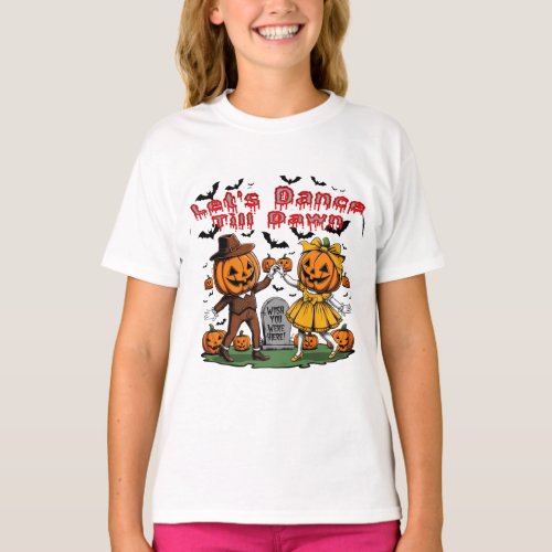 A graveyard full of Halloween fun T_Shirt