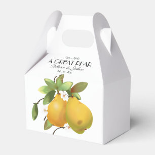 A Great Pear Wedding Favor Boxes