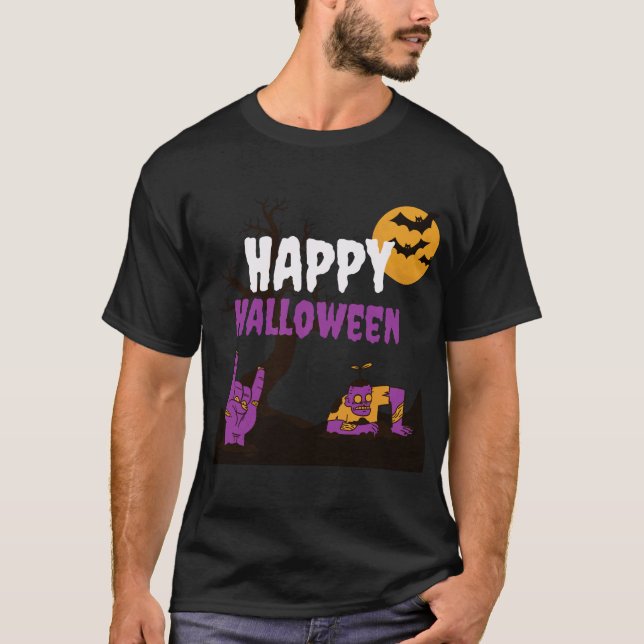 A Halloween night full of terror. T-Shirt (Front)