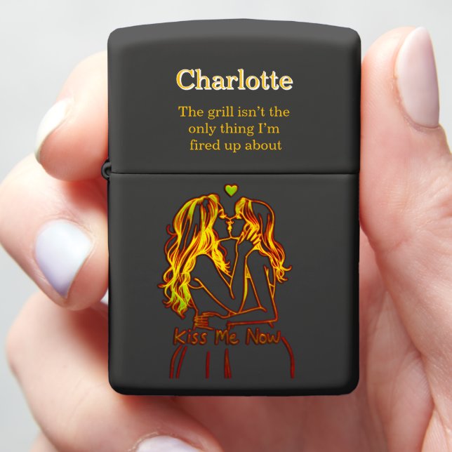 A heartfelt lighter featuring a romantic design (In Hand)