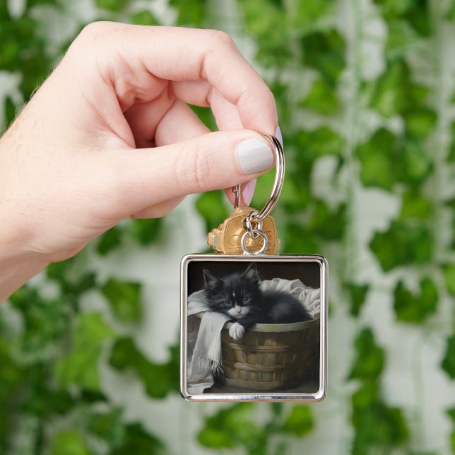 A Kittens Cozy Corner Keychain (Hand)