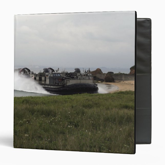 A landing craft air cushion comes ashore binder (Front/Inside)