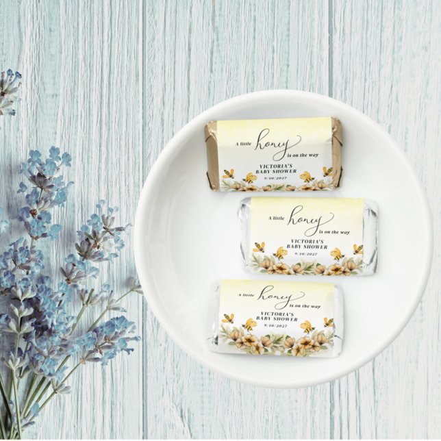  A little honey bee Baby Shower Hershey's Miniatures (Creator Uploaded)