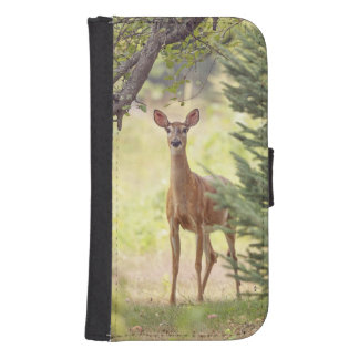 A Lone Deer  Galaxy S4 Wallet Case