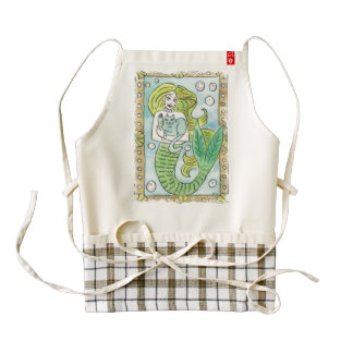A Lucky Undersea Moment Zazzle HEART Apron