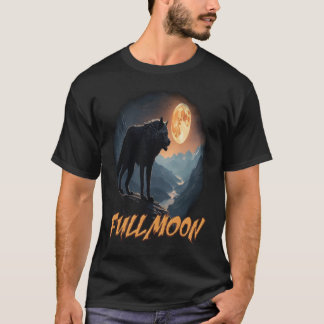a majestic wild wolf under the full moon T-Shirt