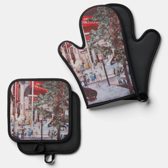 A Met Moment Oven Mitt & Pot Holder Set (Front/Back)