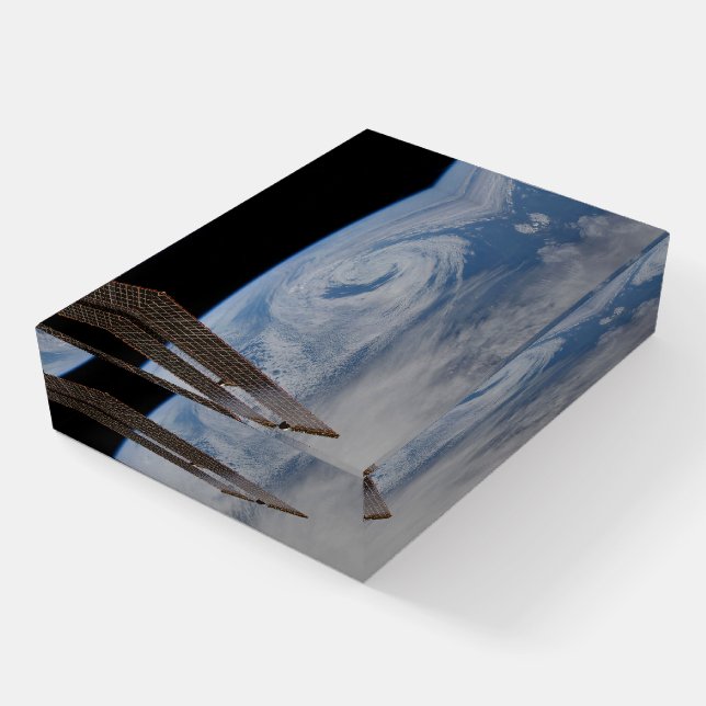 A Mid-Atlantic Low Pressure System. Paperweight (Angled)