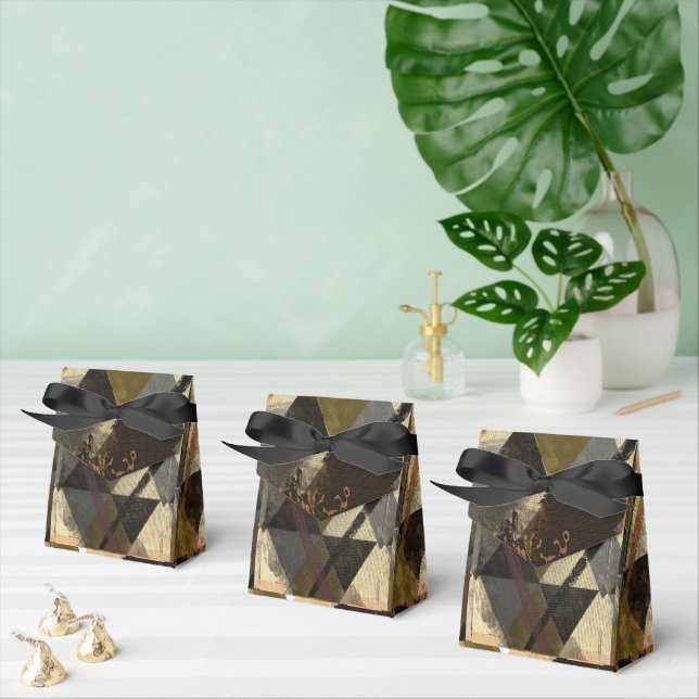 A modern abstract design favor boxes (Multiple)