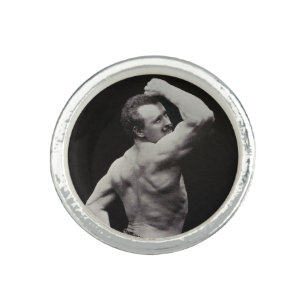 A New Pose by StrongMen Eugen Sandow Bodybuilding Ring