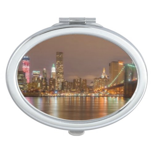 A panorama of the New York City skyline Makeup Mirror