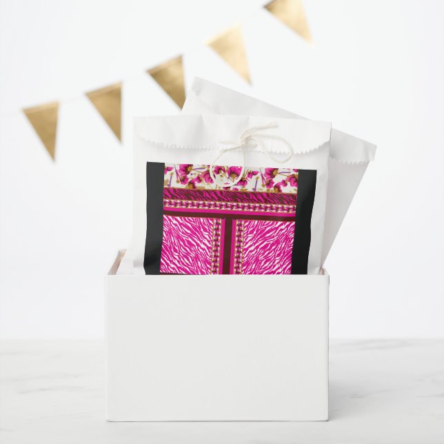 a pink and white wallpaper with a cross on it favor bag (Party)