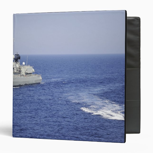 A Portuguese navy team in an inflatable boat Binder (Front/Inside)