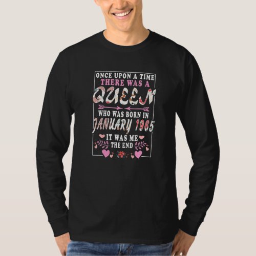 A Queen Who Was Born In January 1965  Birthday Wom T_Shirt