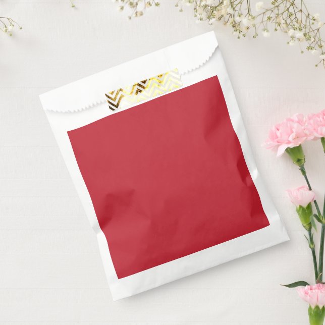 a red background with a favor bag (Sealed)
