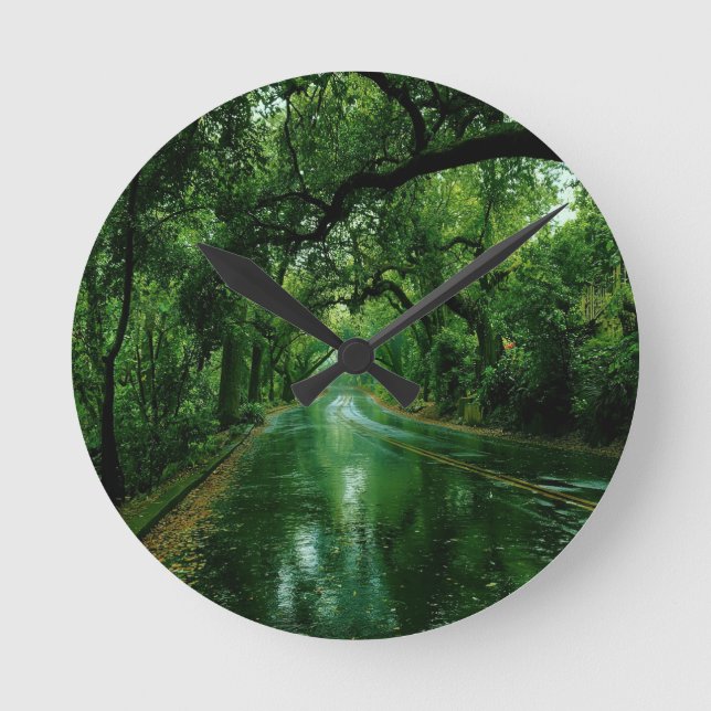A Refreshing Melody 009 Round Clock (Front)