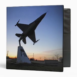 A scale model of an F-16 C Fighting Falcon 3 Ring Binder