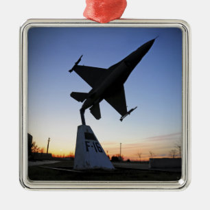 A scale model of an F-16 C Fighting Falcon Metal Ornament