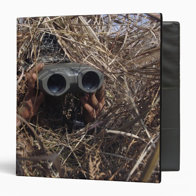 A scout observer practices observation techniqu binder (Front/Inside)